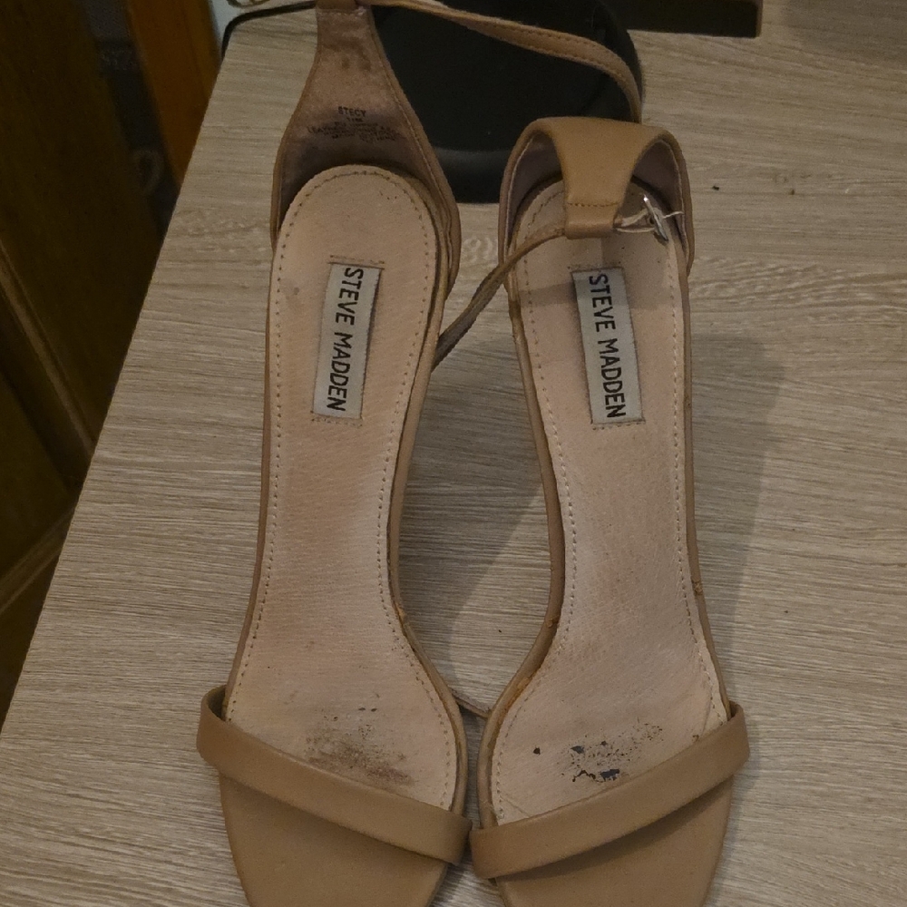 Steve Madden Beige Women's Heels